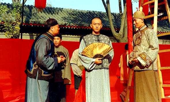 红楼梦文学或历史？曹雪芹等似2王孙公子写尽世代炎凉人情冷暖_百科TA说