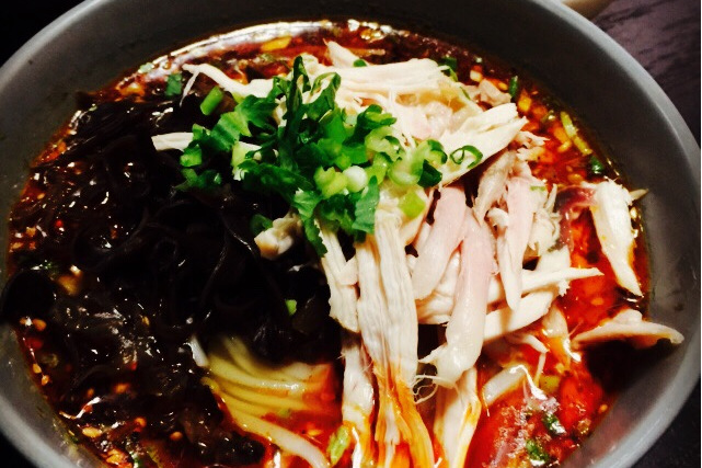 麻辣鸡丝面