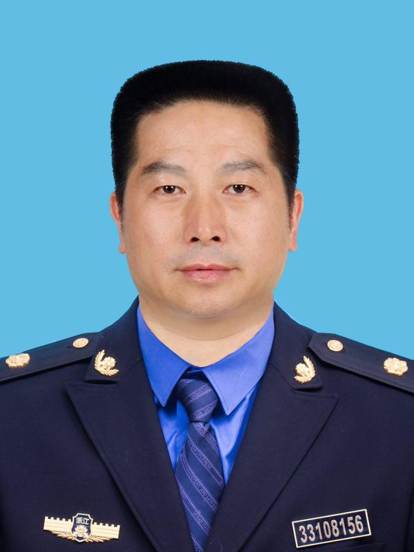 现任台州市仙居县综合行政执法局党组书记,局长 /p>