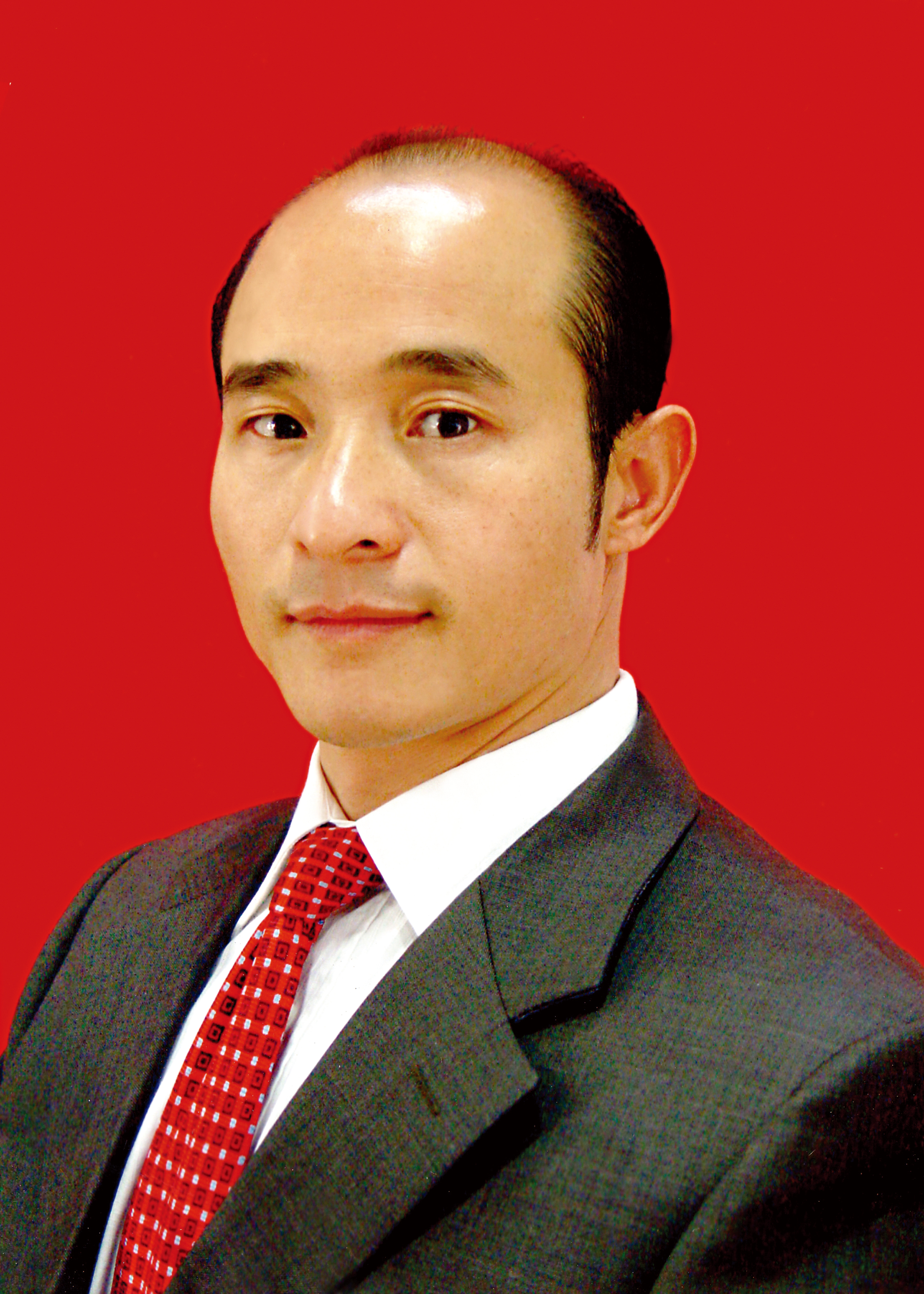 aublzcyr">傅彪,字兴中,硕士学位,原籍重庆开县,中国改革十大杰出人物