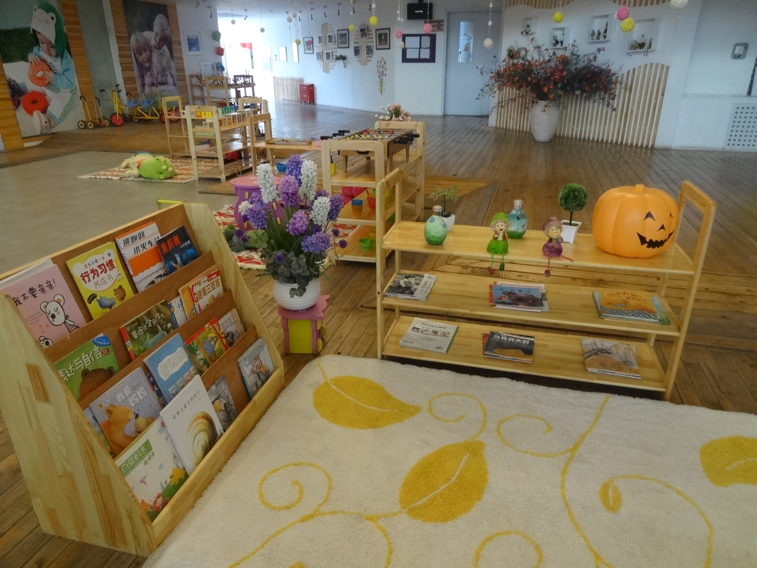  p>北京房山区哈佛摇篮靠山居幼儿园又名靠山居幼儿园,占地总面积