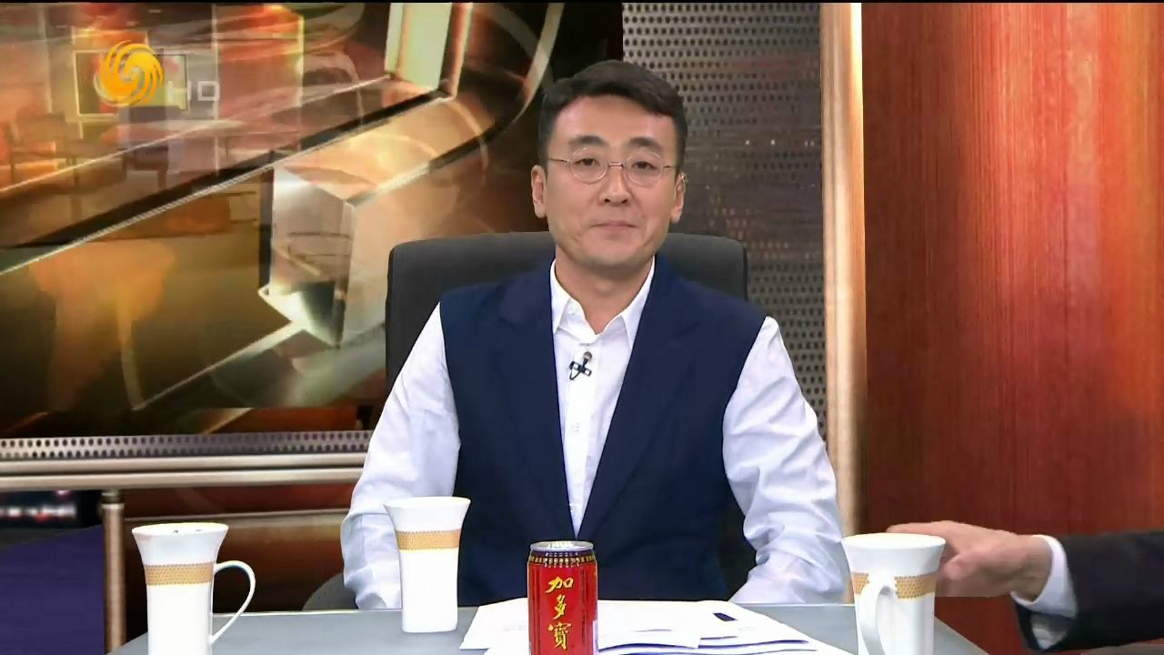  p>《 a href="#" data-lemmaid="2198">锵锵三人行 /a>》是 a href="