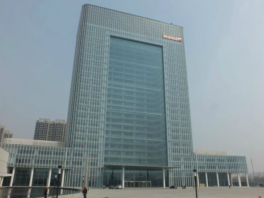 长城汽车新技术中心,2012年年底建成,可容纳5000人办公的技术中心大楼