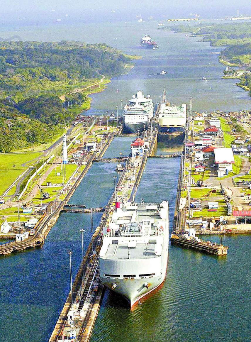  p>巴拿马运河(英语:panama canal;西班牙语:canal de panama)位于 a