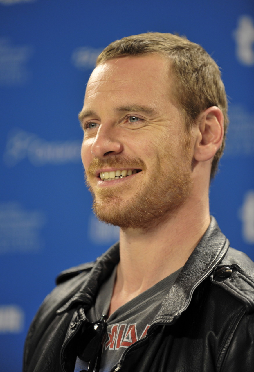  p>迈克尔·法斯宾德(michael fassbender),1977年4月2日出生于德国