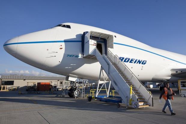 波音747-8洲际飞机