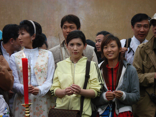  p>真爱一生,2008年由深圳音像公司出品,古道执导的一部爱情偶像生活