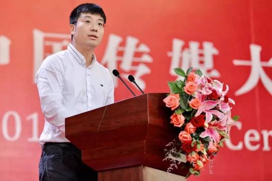 沈皛_百度百科