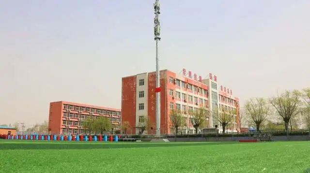 卢龙私立弘远学校