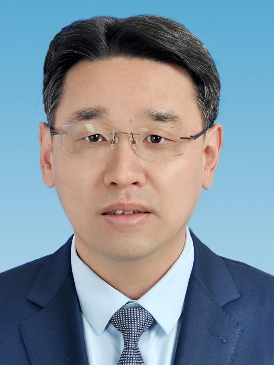  /p> p>现任山东省临沂市沂水县委副书记,沂水县政府党组书记,县长.