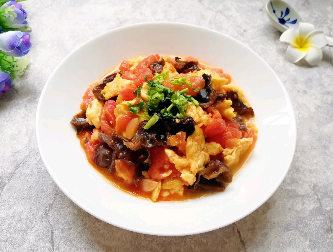 番茄木耳炒鸡蛋