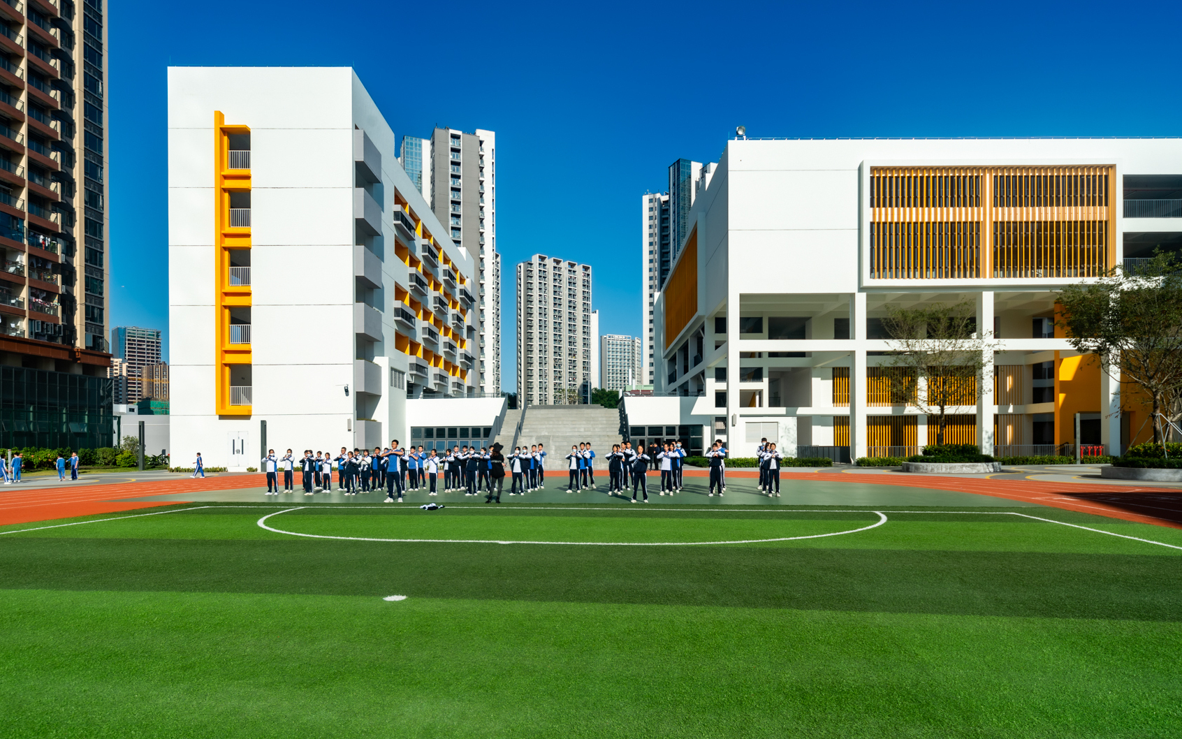 深圳市龙岗区扬美实验学校