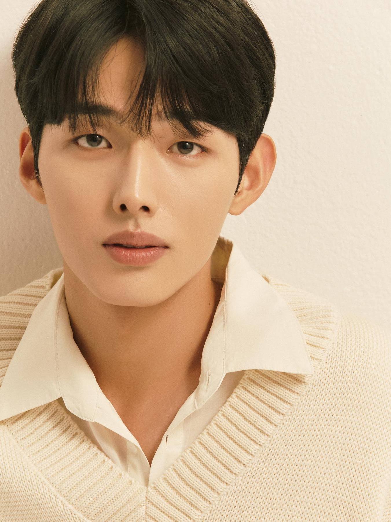 1995年7月6日出生于韩国,韩国男演员