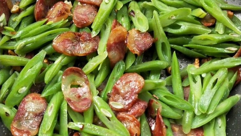 四季豆煸腊肠