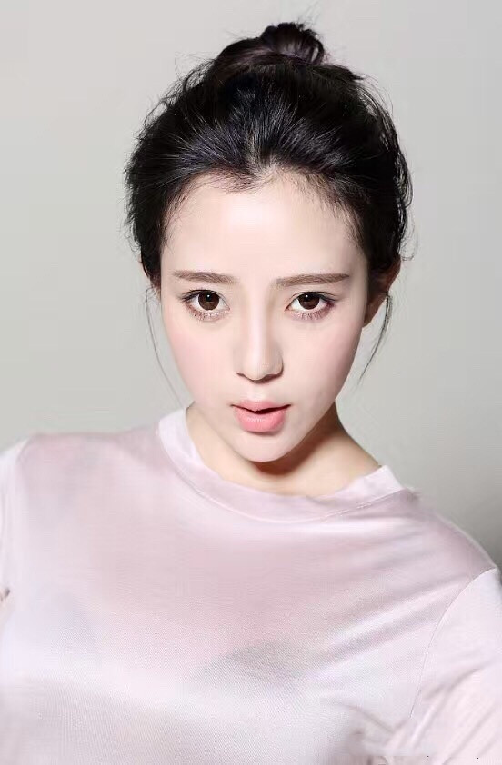  p data-id="gnwmo8754d">莫北北,2月26日出生