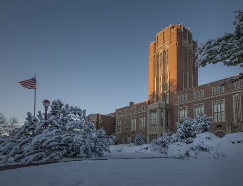  p>丹佛大学(university of denver,简称du)建立于1864年,是美国著名