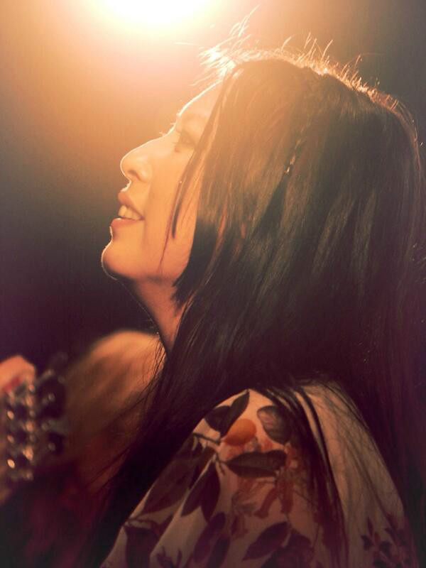  p>天野月(旧名天野月子),日本爆音女王,音乐人