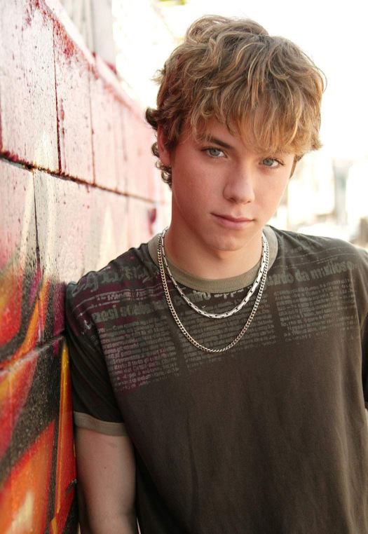 target="_blank" href="/item/杰瑞米·桑普特/4717174" data-lemmaid