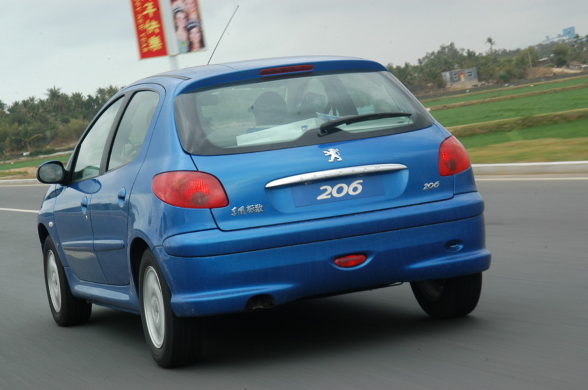 标致206