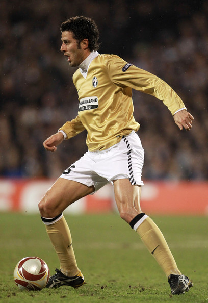  p>法比奥·格罗索(fabio grosso   ),1977年11月28日出生于意大利的