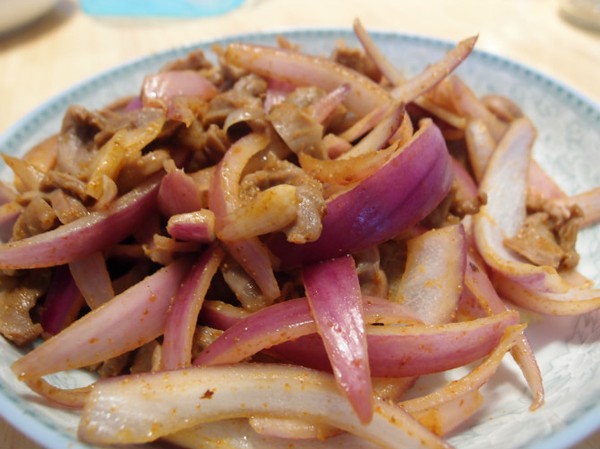 孜然洋葱炒鸡胗