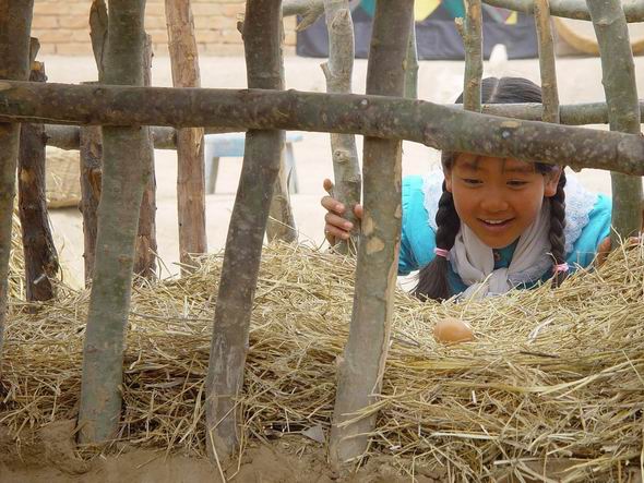  p>《上学路上》是一部由山东省电影电视剧制作中心拍摄的电影.