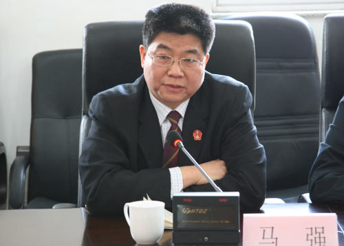 工作, a target="_blank" href="/item/中国人民大学法学院/4452575"