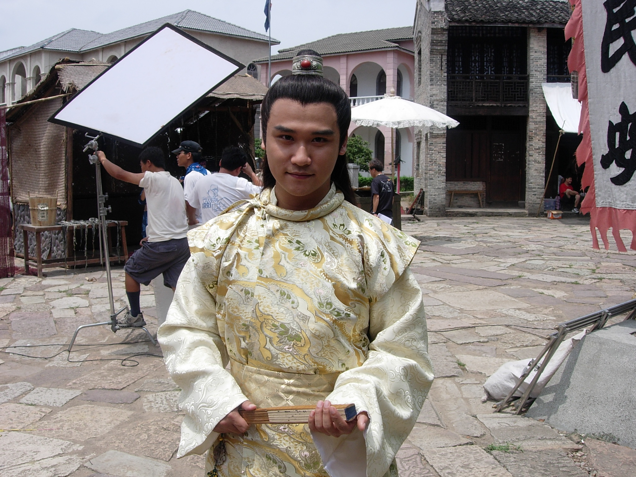  p data-id="gnbqn1vgmx">石磊,青年男演员,中国内地青年影视演员