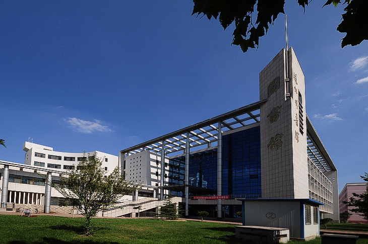 德州学院图书馆