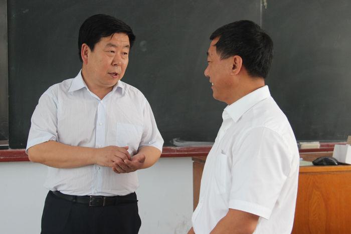  p>孙方平,男,汉族,1962年8月生,景县人,1989年2月入党,1983年8月参加