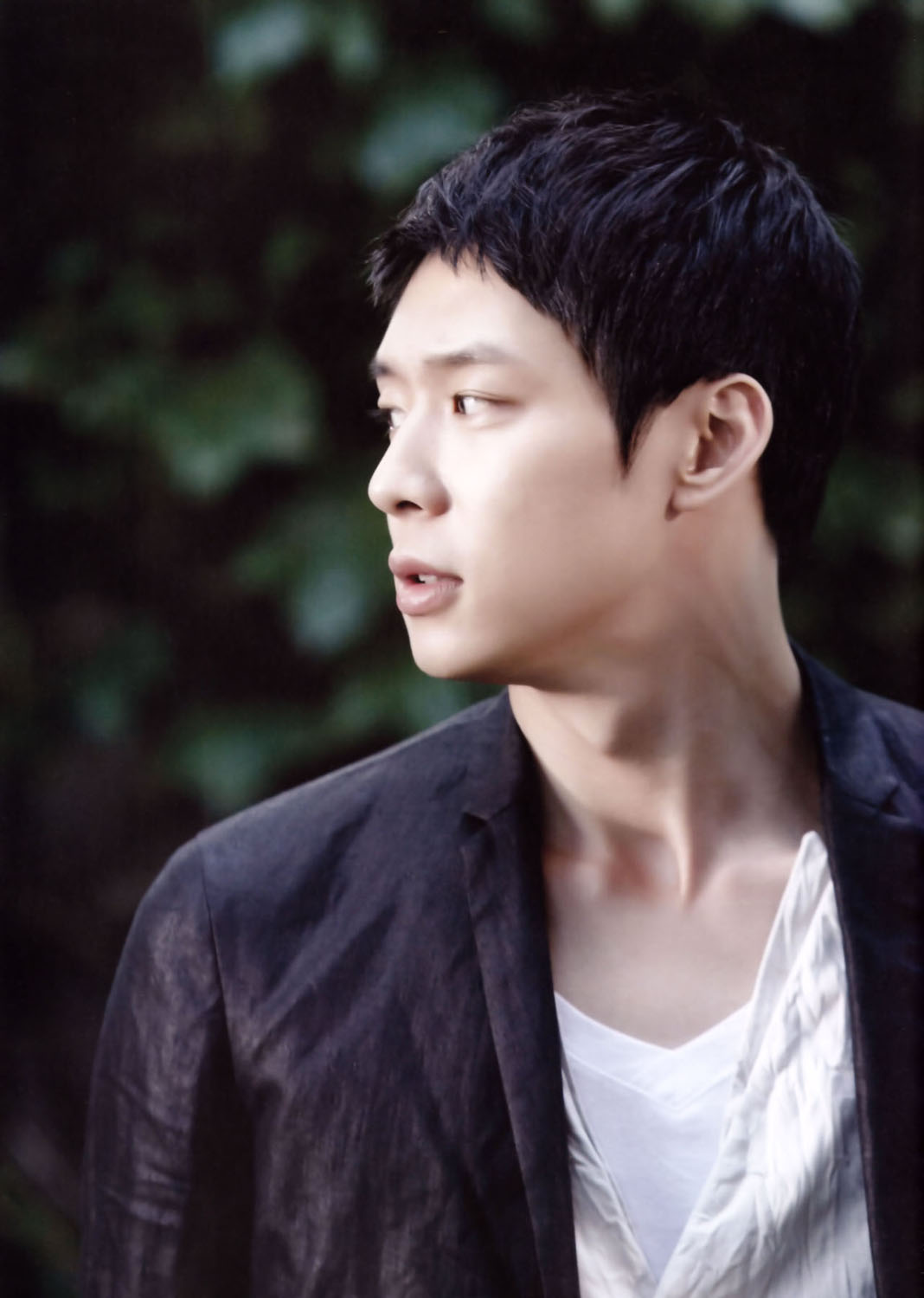  p>朴有天,1986年6月4日出生于韩国首尔,影视演员,歌手,词曲作者,毕业