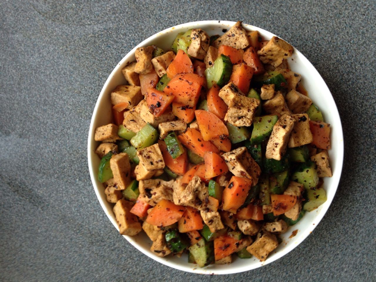 胡萝卜黄瓜炒豆干