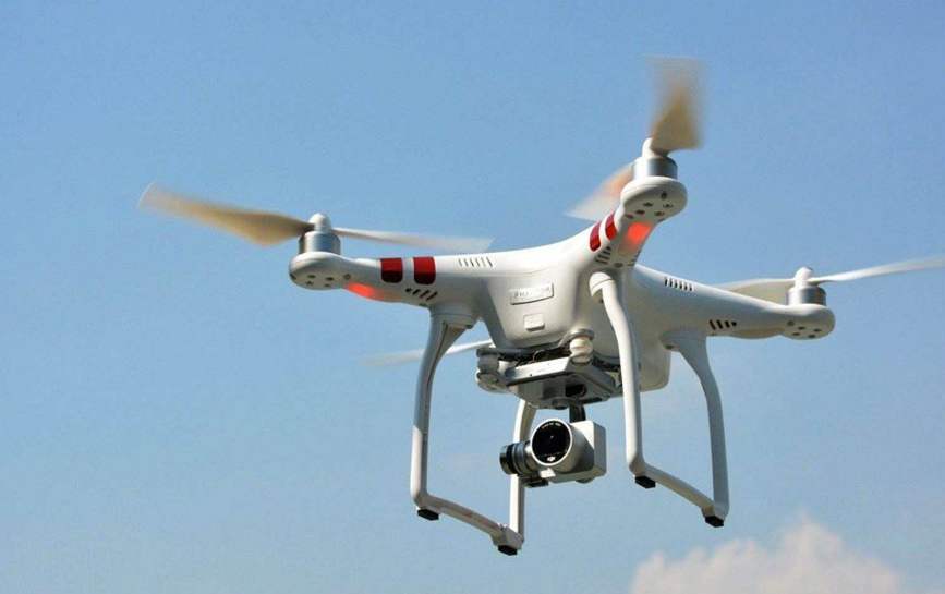  p>低慢小航空器是指具有"低空超低空飞行,飞行速度较慢,不易被雷达