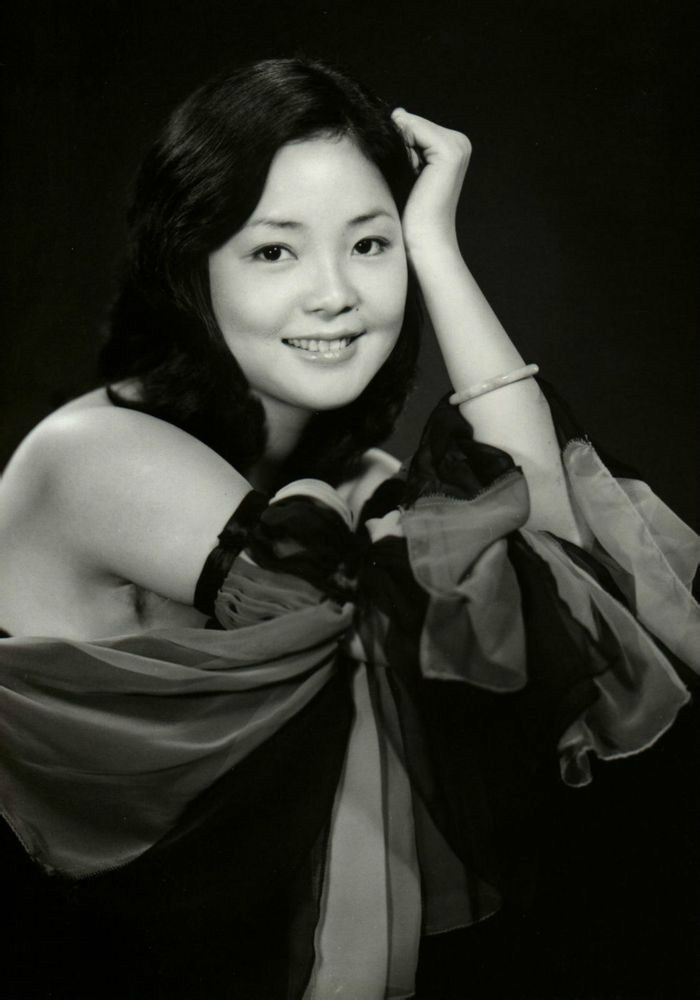  p>邓丽君(1953年1月29日-1995年5月8日),出生于中国台湾省云林县褒忠