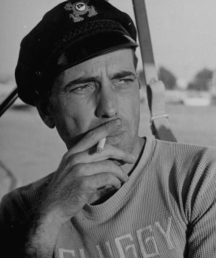  p>亨弗莱·鲍嘉(humphrey bogart,1899年12月25日—1957年1月14日)