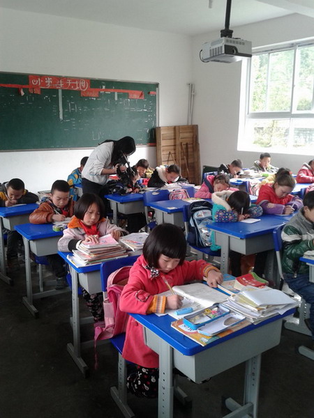  p>揭东区曲 溪街道新篦小学创办于民国初期,学校位于新篦村前,曲埔路