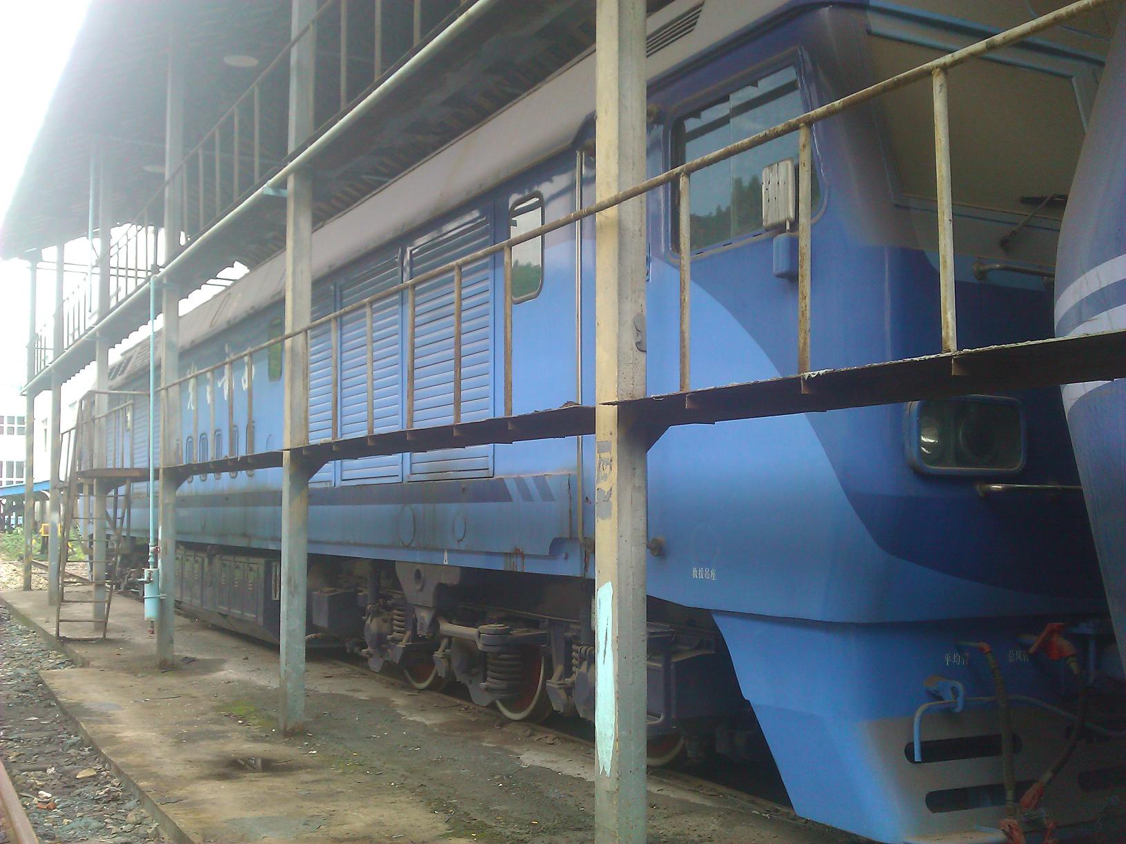 东风8bj型内燃机车