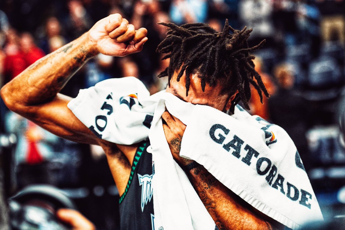  p>德里克·罗斯(derrick rose),1988年10月4日出生于美国 a target="