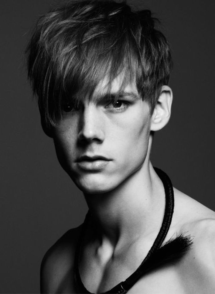 href="/item/男/6295371" data-lemmaid="6295371">男 /a>,德国人, a