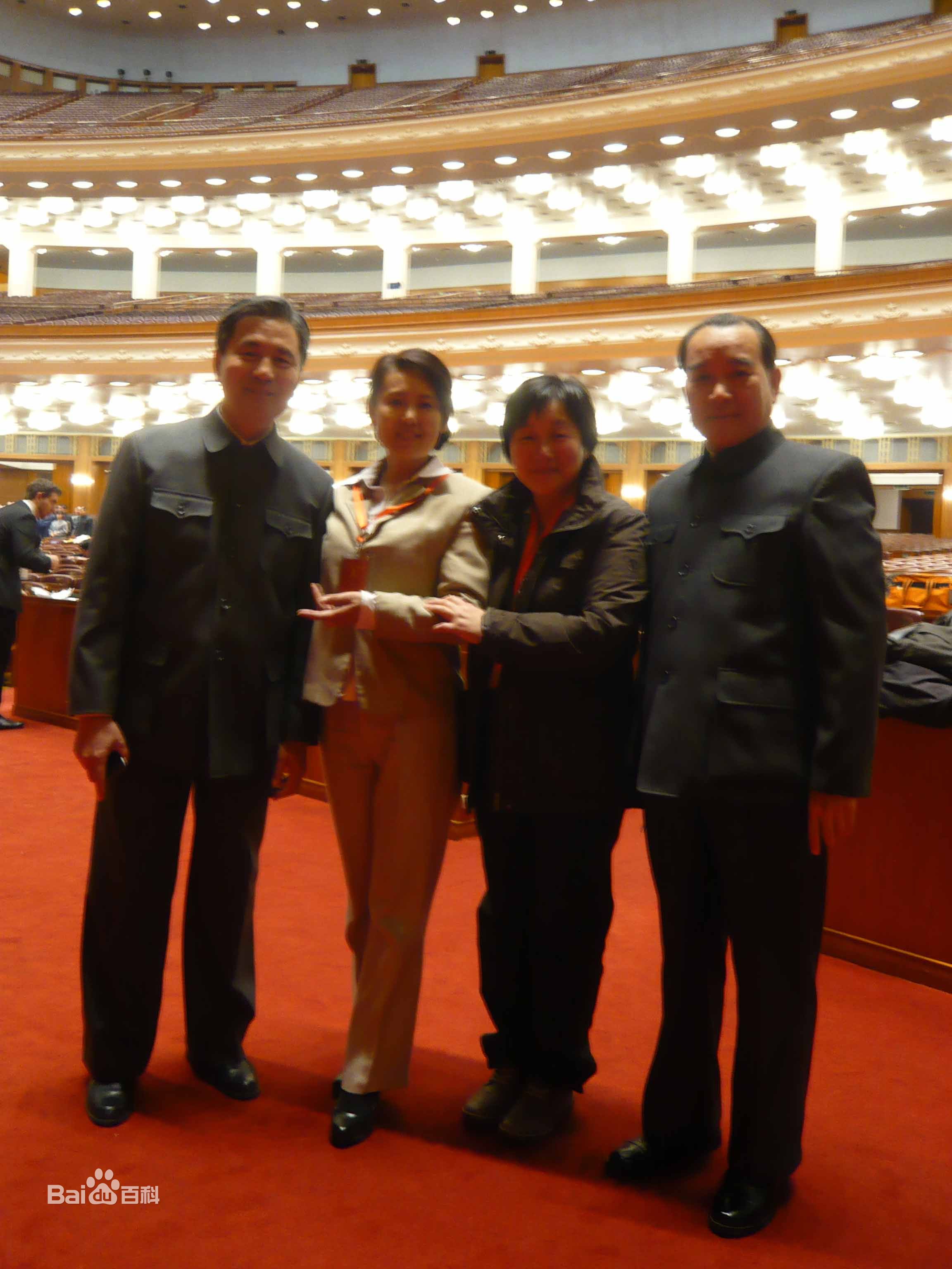 data-lemmaid="3106682">演员 /a>,编剧,制片人,国际文化产业成