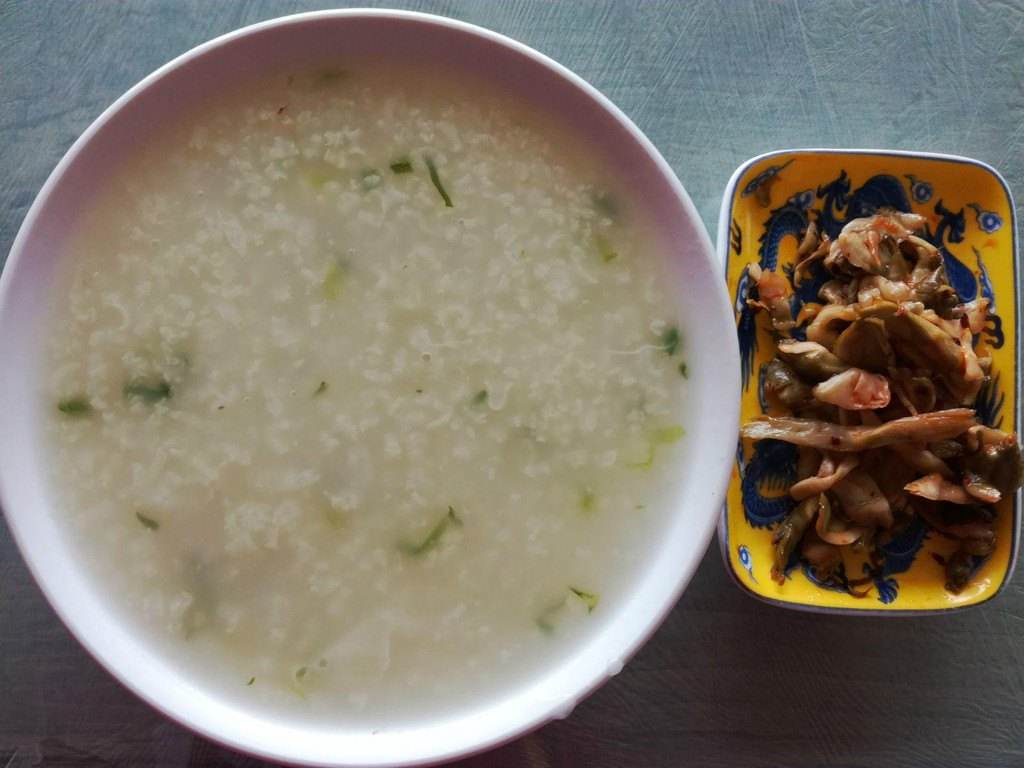 稀饭酸咸菜