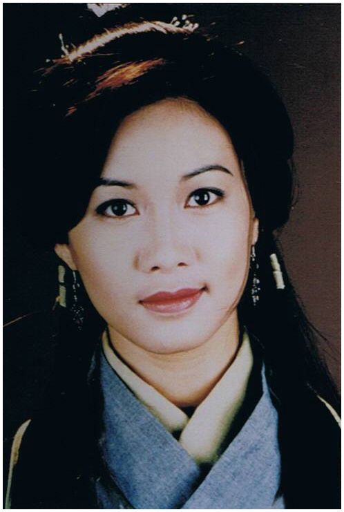  p>赵学而,原名赵慧燕,1972年3月31日生于香港,中国香港影视女演员