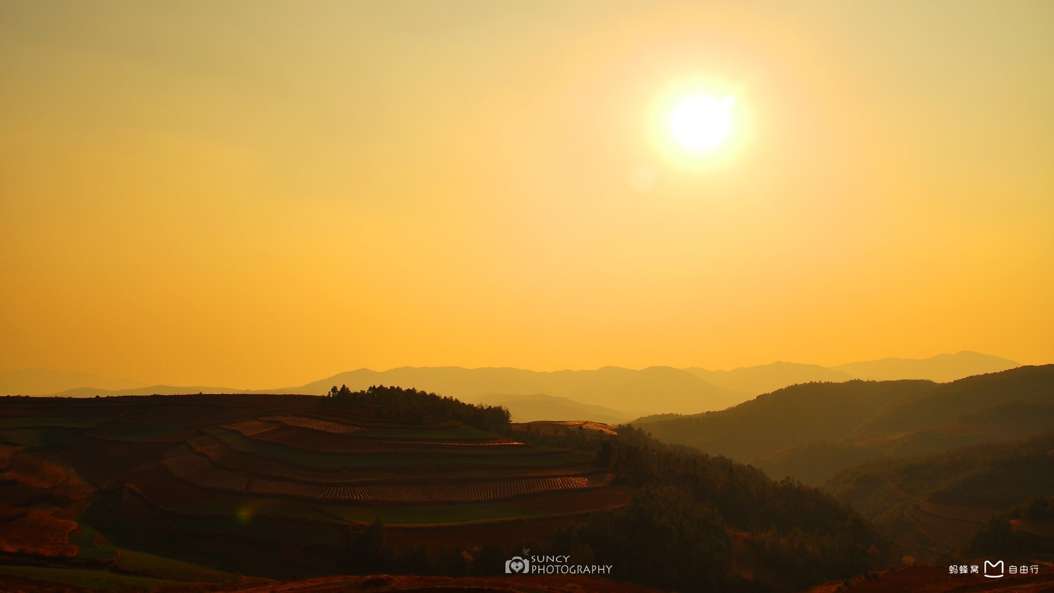 东川红土地景区