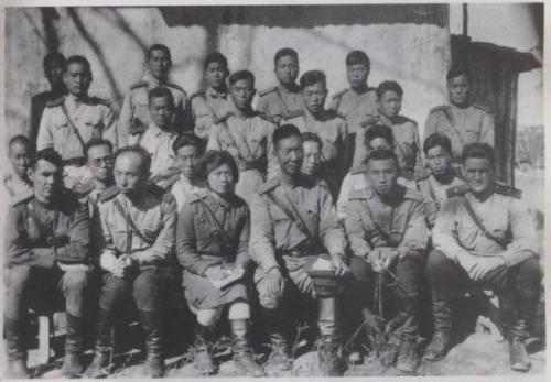 陈赓大将家中的一放牛娃，后成贺龙元帅手下猛将，周总理也看好他_百科TA说
