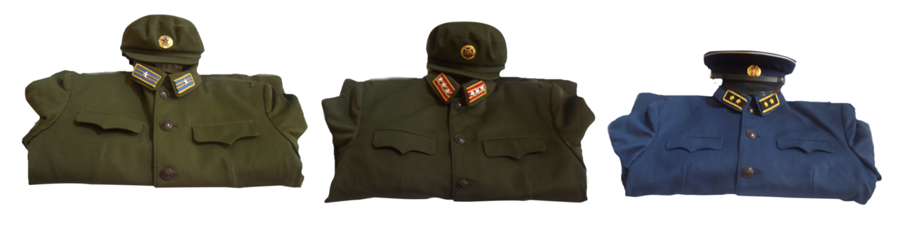 第一套军衔服装"55"式军服