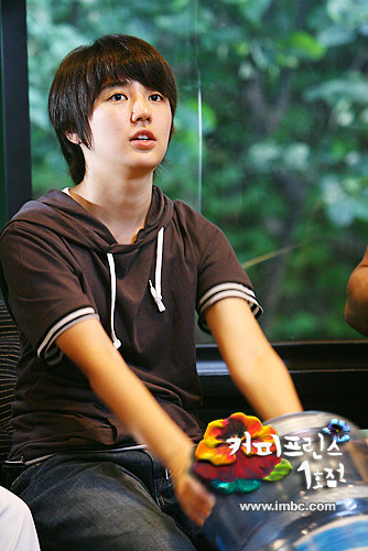  p>《咖啡王子1号店》是韩国 a href="#" data-lemmaid="7004">mbc /a