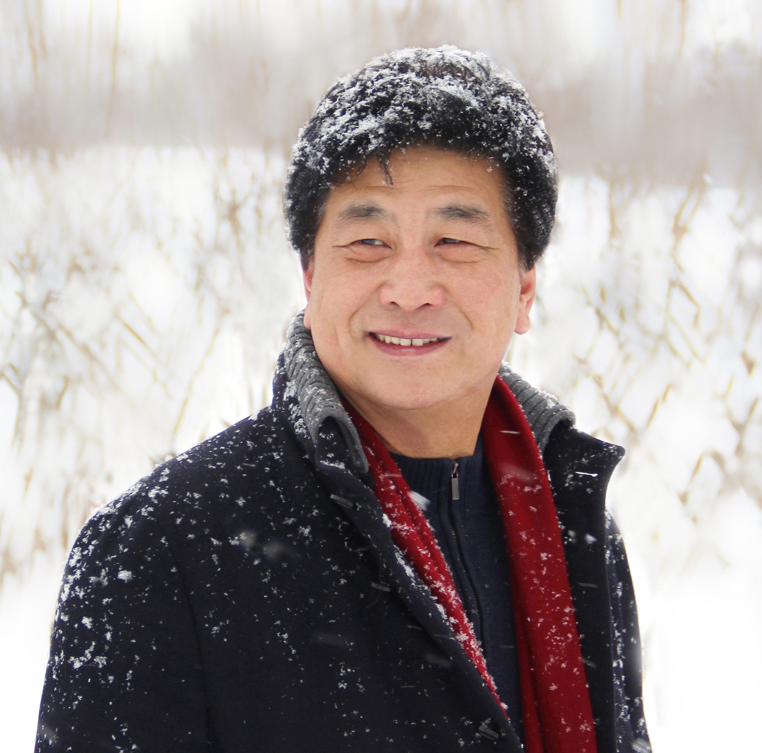  p>阿古拉泰,男,蒙古族诗人,词作家,内蒙古自治区科尔沁左翼中旗人