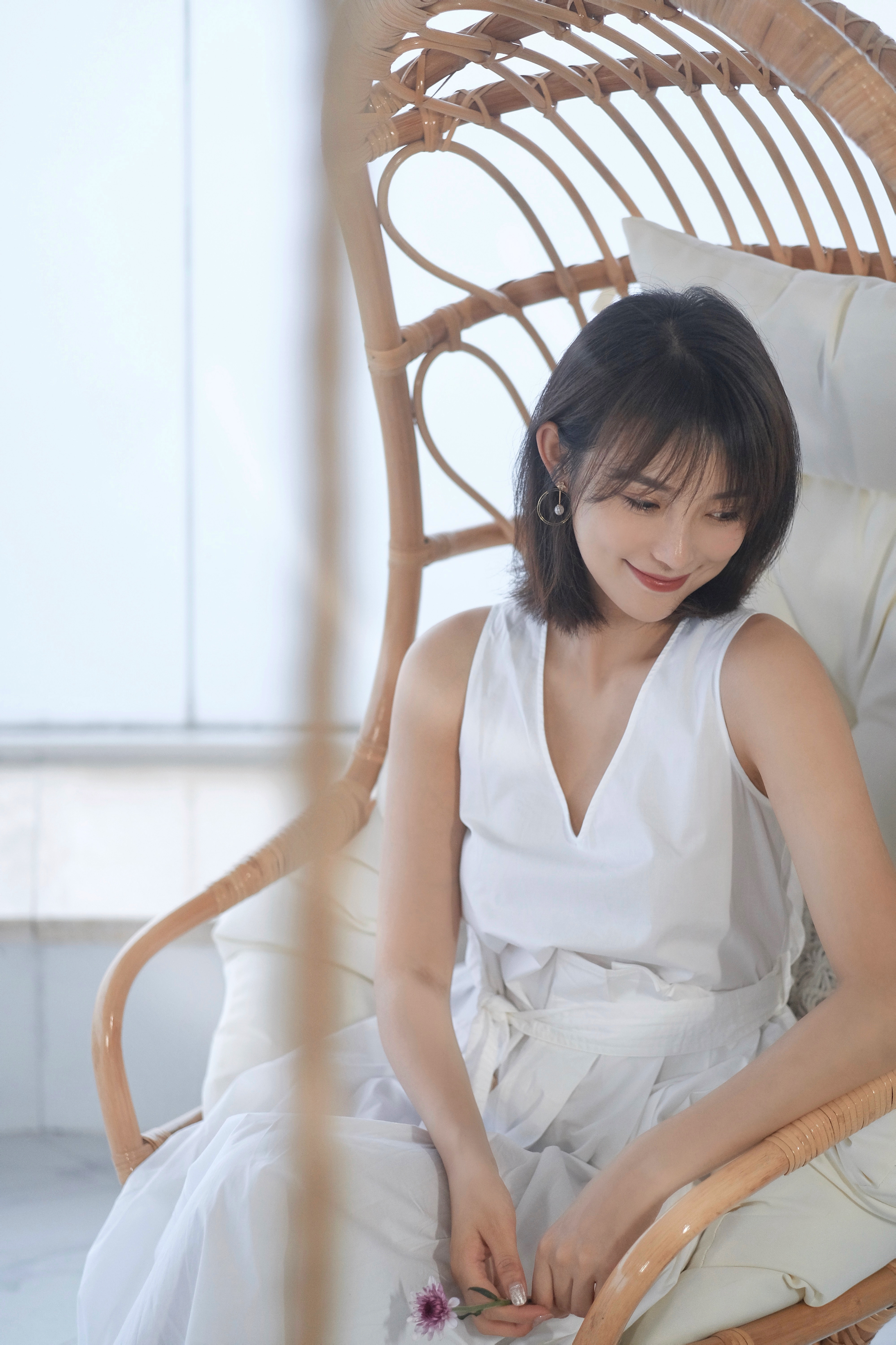 因参加综艺节目《 a target="_blank" href="/item/非诚勿扰/157"