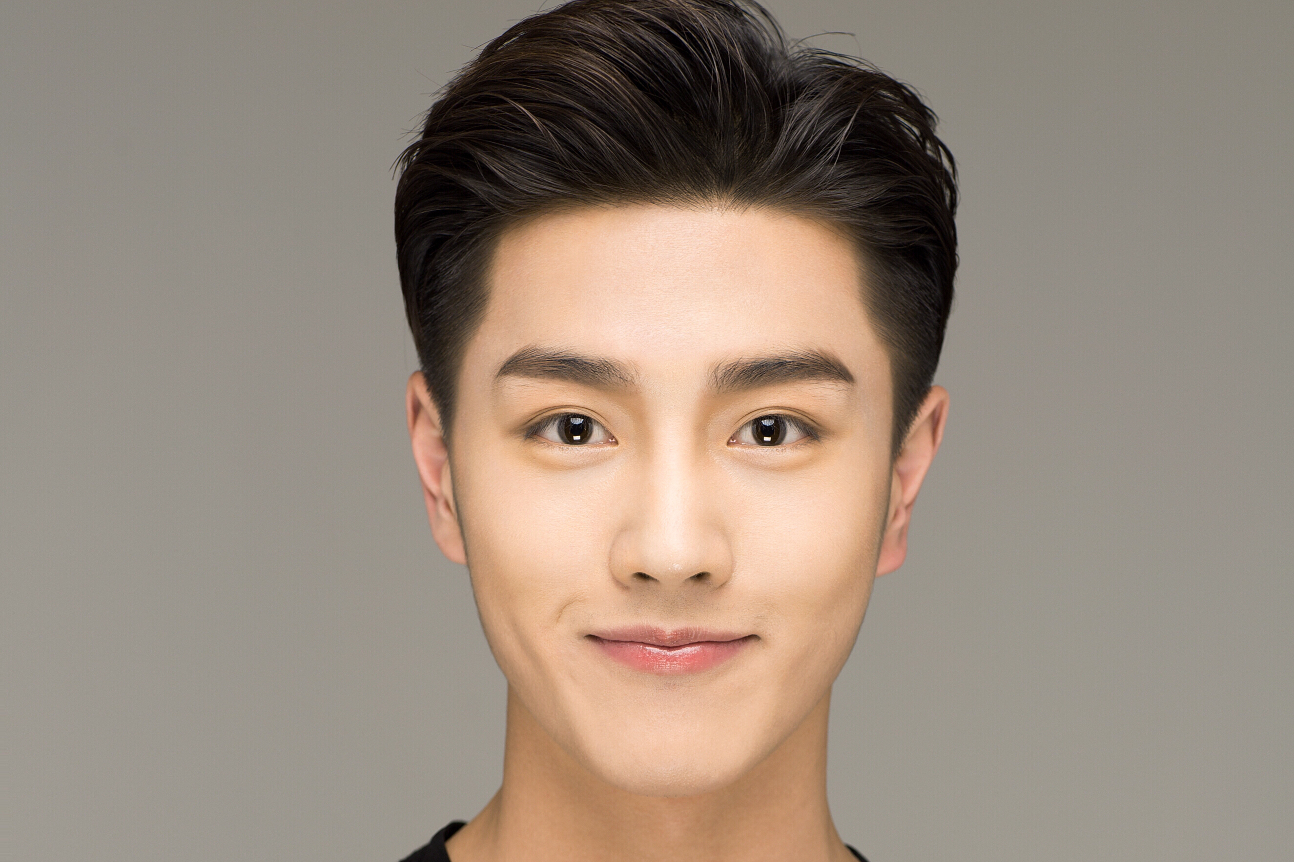  p data-id="gnbrpmysqd">王轩,1998年6月22日出生于河南省,毕业于 a