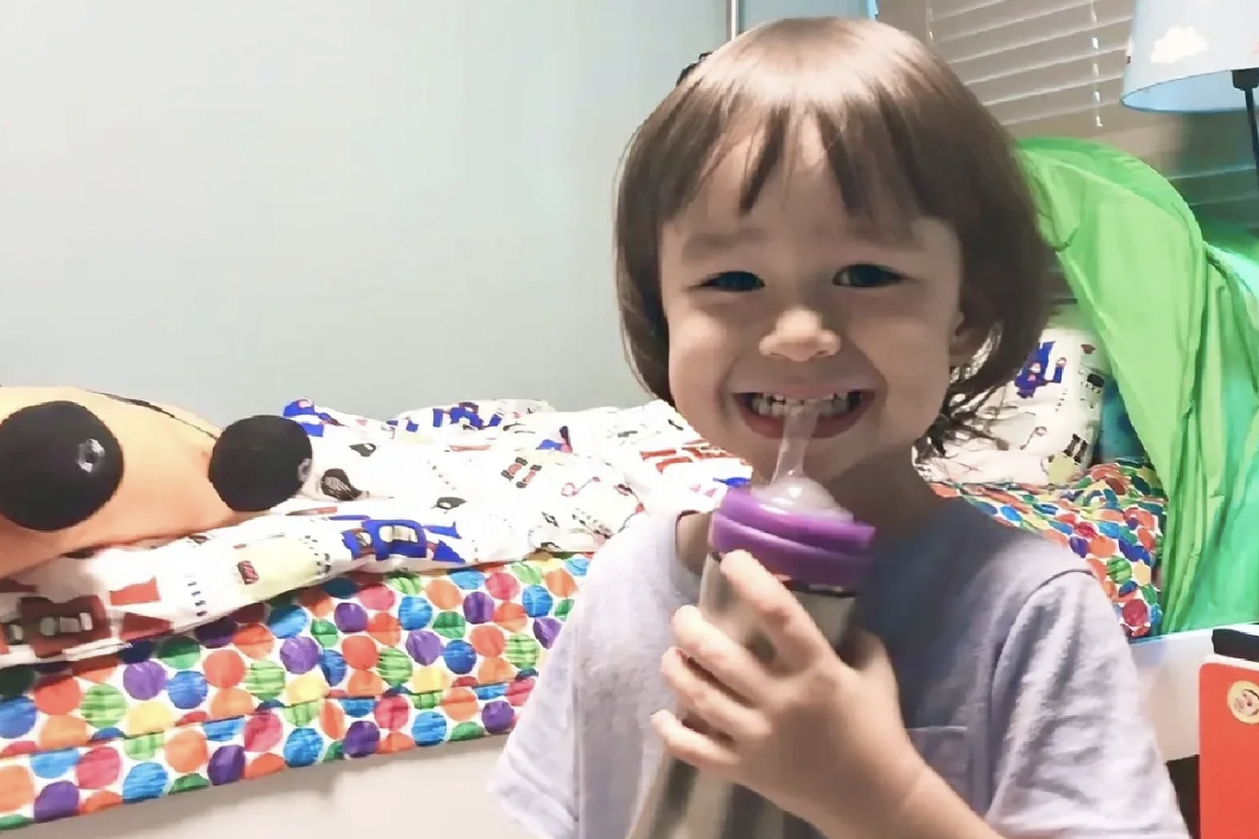 hammington,2016年7月12日出生于韩国,韩国搞笑艺人sam hammington的